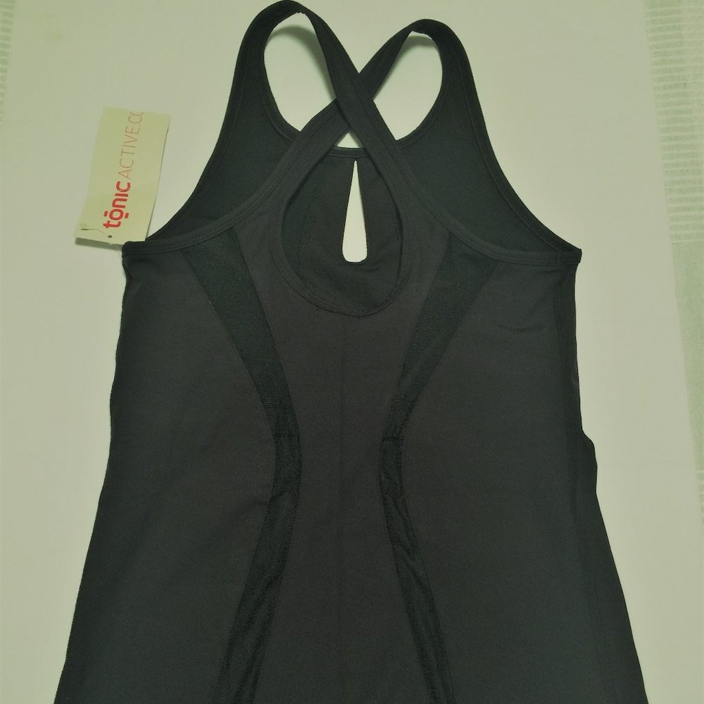 TONIC ACTIVEWEAR TOP-NEW WITH TAGS